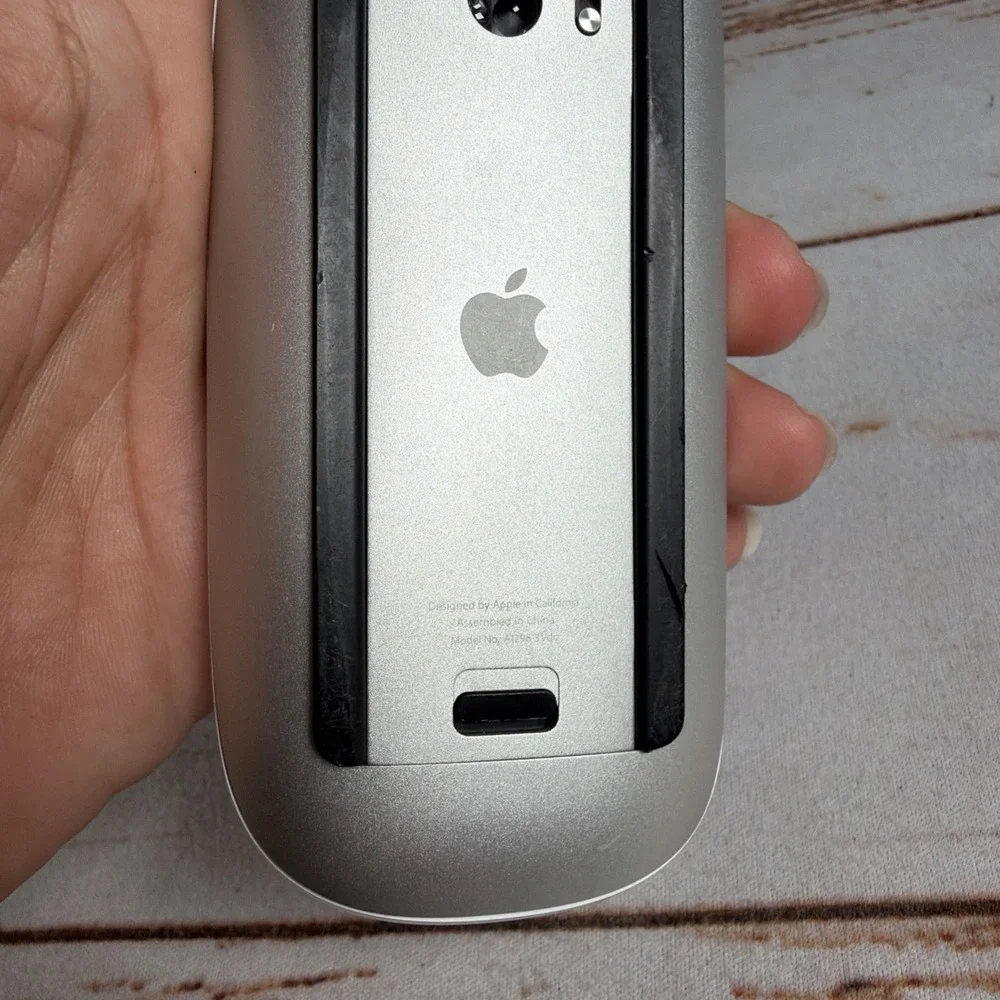 Apple Magic Mouse Wireless Bluetooth Mouse A1296 Silver Mac iMac